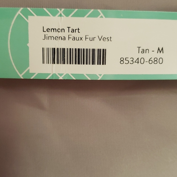 NWT Lemon Tart Jimena Tan M Faux Fur Vest - Picture 6 of 8